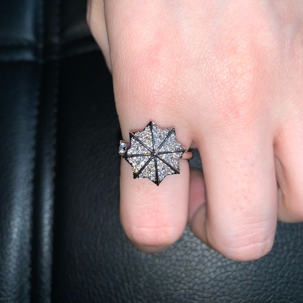 Fashion Jewelry Zircon Rotating Clover Electroplated Copper open Fidget Ring